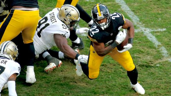 'We need more of it:' Harris' confidence, work behind scenes pay off taken at Acrisure Stadium (Steelers)